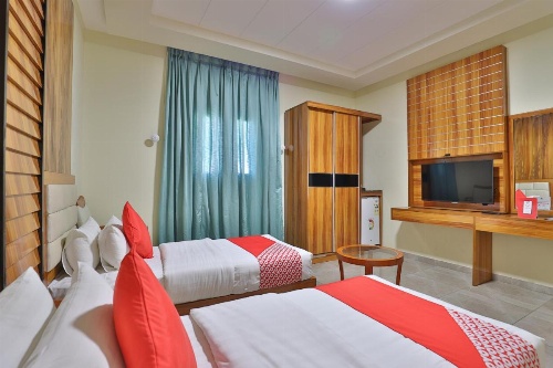 Blue Diamond Hotel image 11